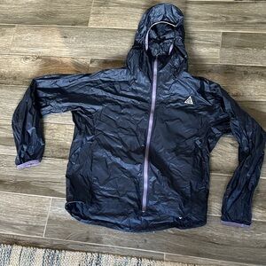Nike ACG Cinder Cone Navy Hooded Windbreaker Jacket Purple trim size Women’s M